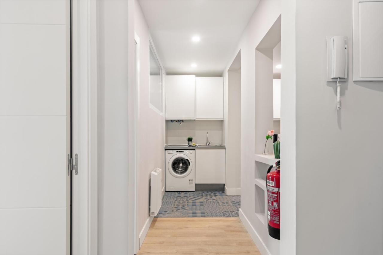 2 Bedrooms 1 Bathroom Furnished - Las Letras - Bright - Mintystay Madrid Exterior photo