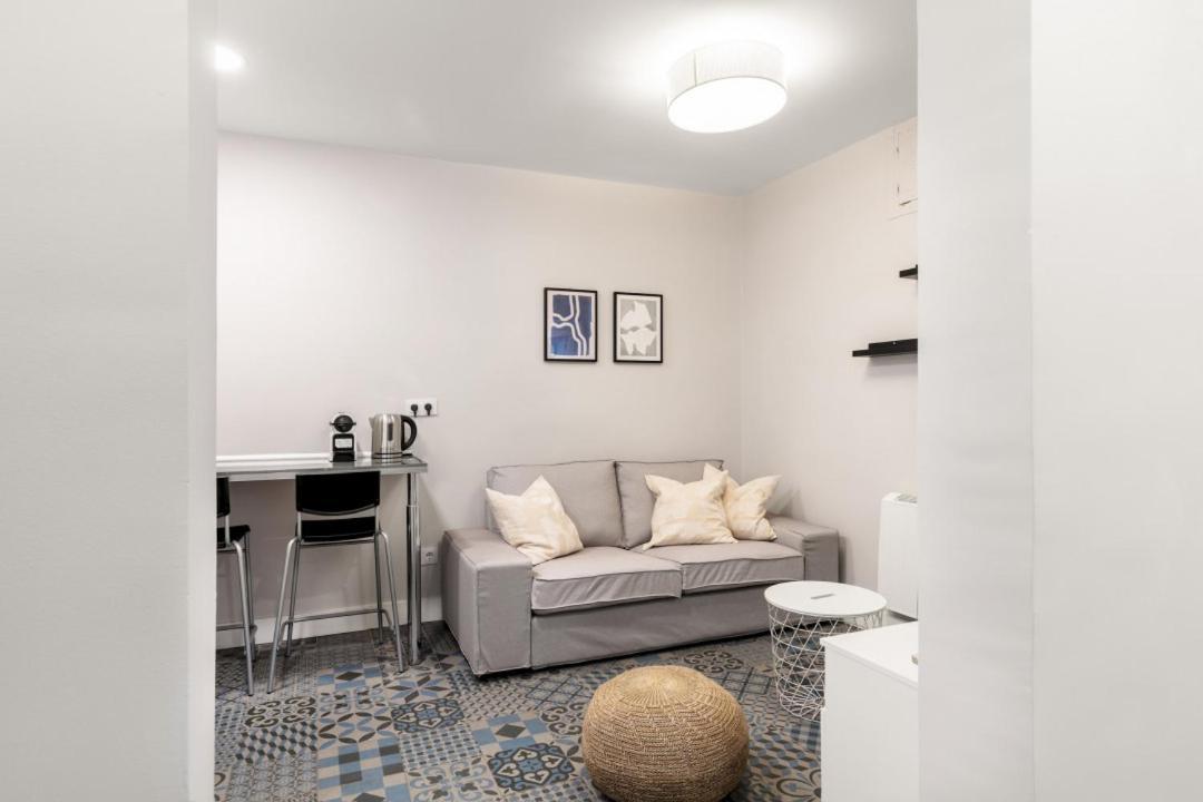 2 Bedrooms 1 Bathroom Furnished - Las Letras - Bright - Mintystay Madrid Exterior photo